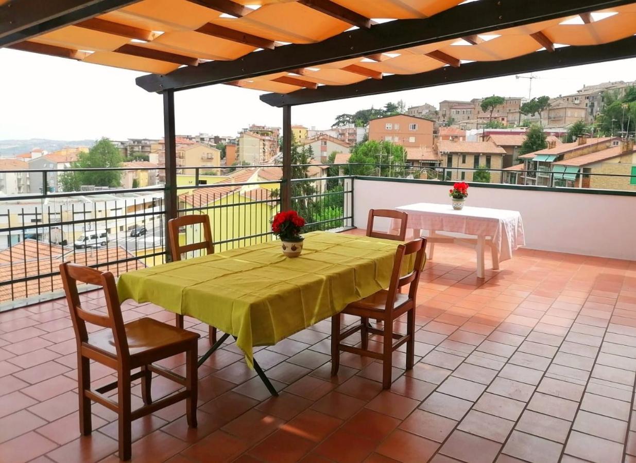 La Casa Di Athena Apartment เรกานาติ ภายนอก รูปภาพ